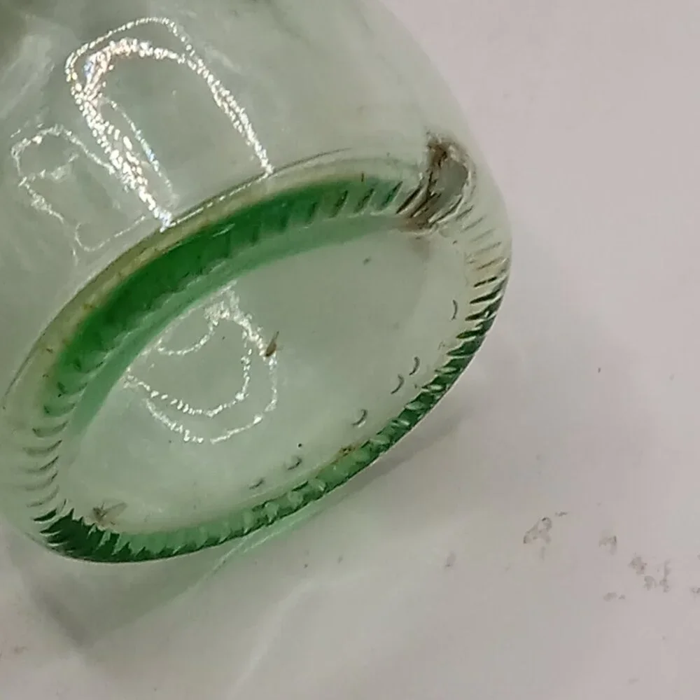 Green COCA COLA LIFE Reduced Calorie Bottles w/Carrier EMPTY Limited Ed Stevia - Picture 5 of 14